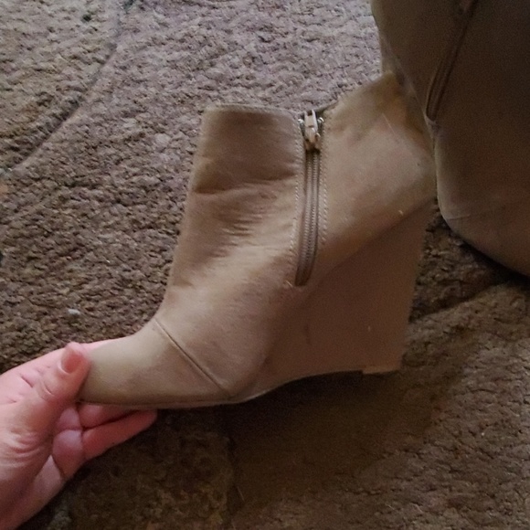 Booties - Picture 2 of 7